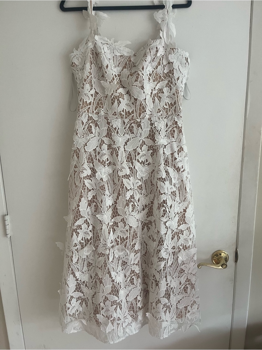 Marchesa Notte Flared guipure lace midi dress - Picture 4 of 6